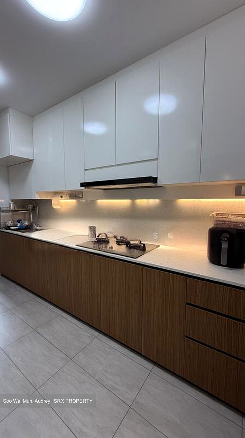 Blk 875B Tampines Greenbloom (Tampines), HDB 5 Rooms #489200001